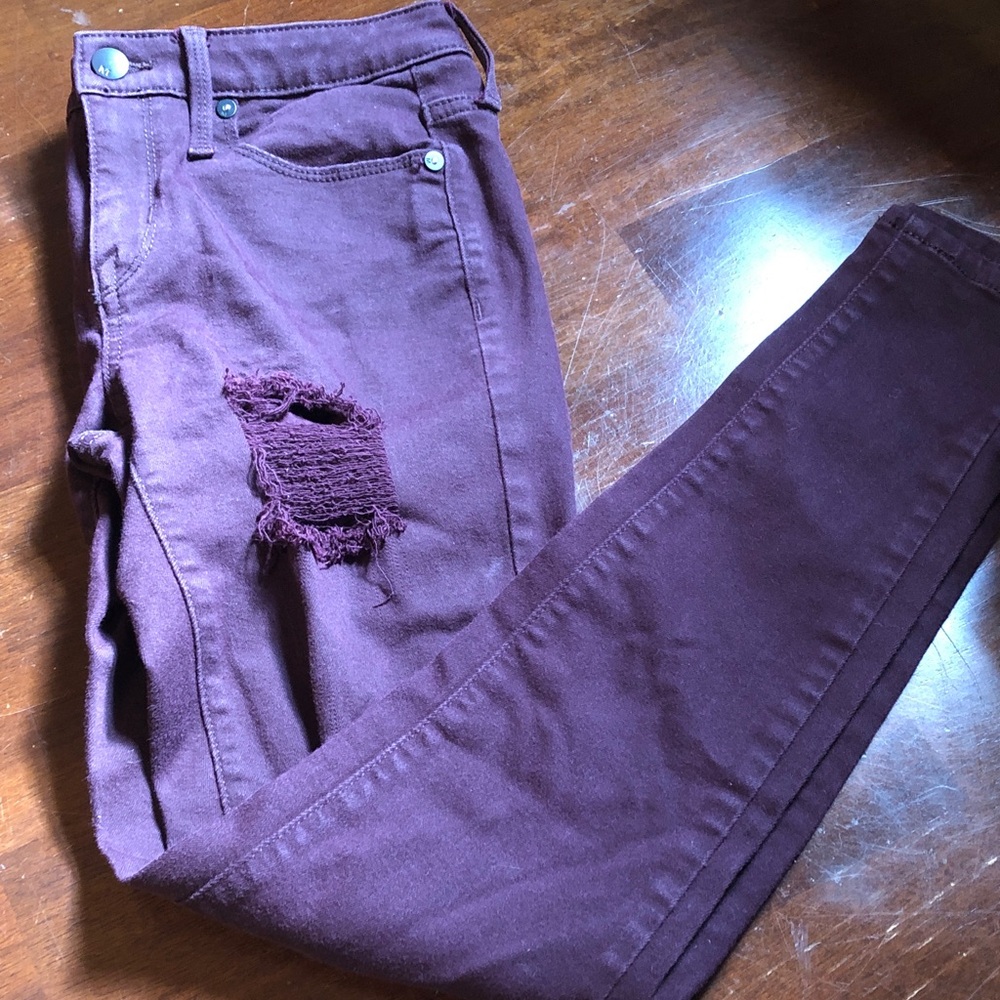 Mossino Skinny Women's Jeans in Deep Burgundy — Distressed Stretch Denim